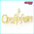 Broche de broche de lettre d&#39;or bon marché faite sur commande quotidienne